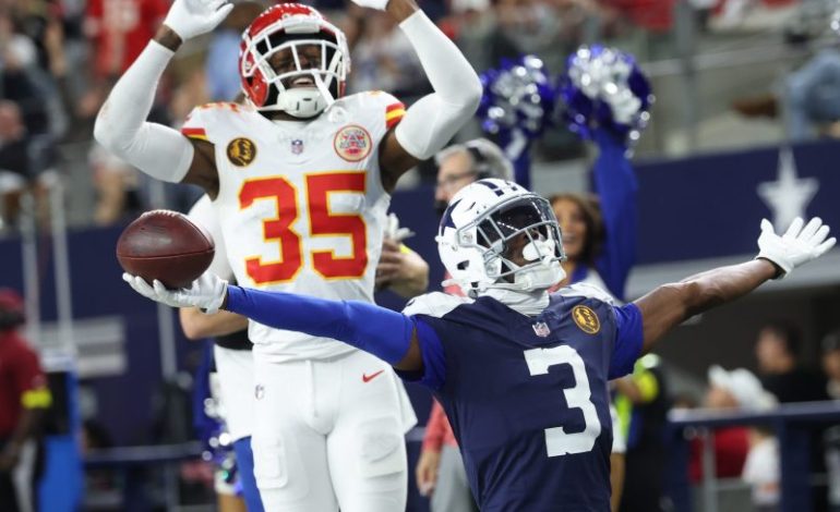  Cowboys topple Chiefs in Thanksgiving Day Desperation Bowl