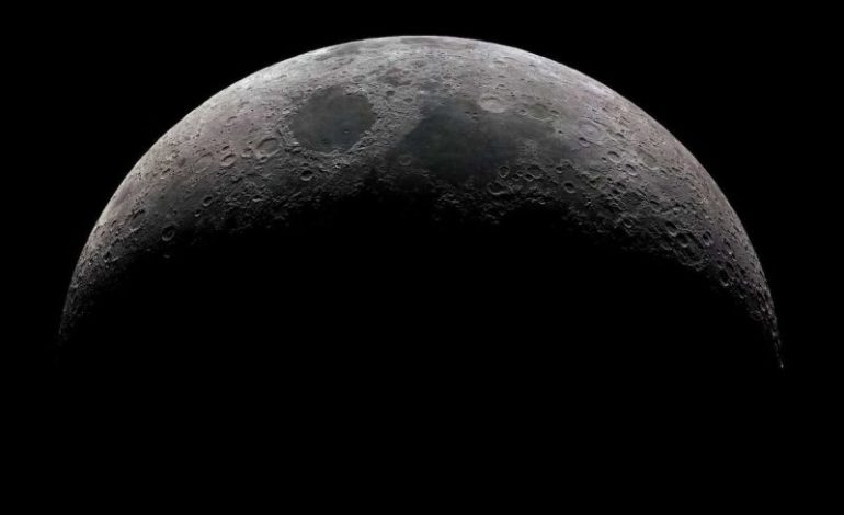  Lunar Mining Set to Favor Established Miners Over Startups, Analyst Says