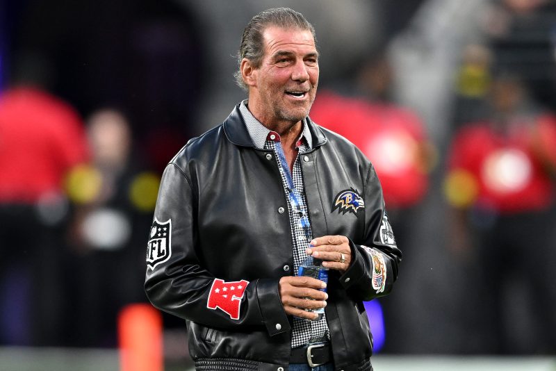 NFL owner issues stunned expletive upon learning Mike Tomlin news